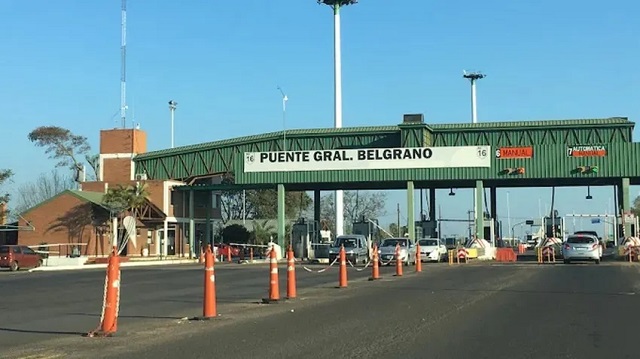 Ordenan retrotraer aumentos en los peajes del puente General Belgrano y Makallé