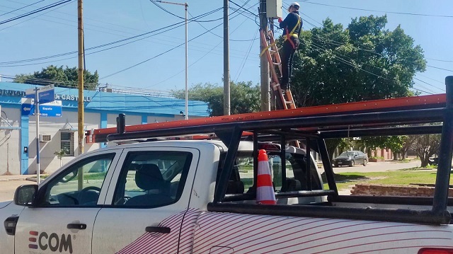 Juan J. Castelli: Ecom Chaco trabaja en la reactivación del Centro de Monitoreo del  911 y renueva equipamiento 