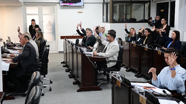 Por unanimidad de los presentes, la Legislatura aprob&oacute; la suspensi&oacute;n por un a&ntilde;o de las PASO