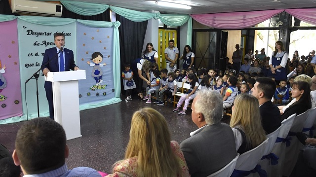 El Gobernador inauguro las Clases de Nivel Inicial, desde Sáenz Peña: “La Educación tiene sentido, si los chicos aprenden” manifestó 