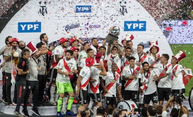 River Plate se consagró campeón de la Supercopa Argentina al golear a Racing