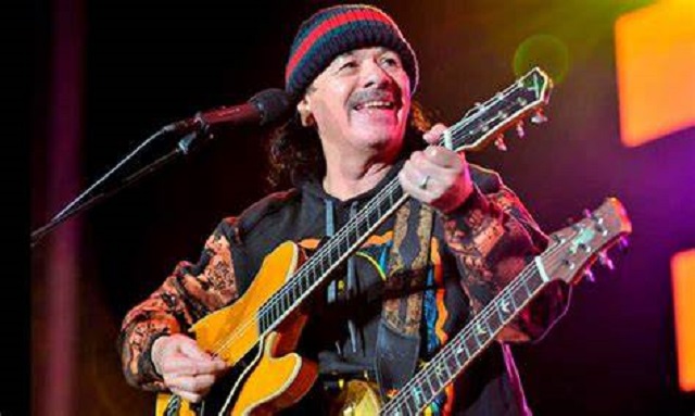 El guitarrista Santana se desmayó en pleno concierto