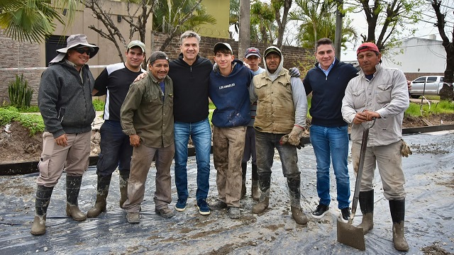 VILLA ELISA SE TRANSFORMA: AVANZA EL PAVIMENTO Y MEJORA LA CONECTIVIDAD