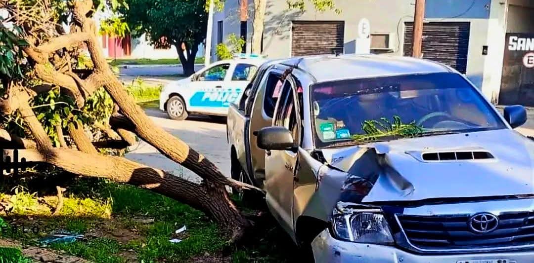 Villa Angela: Una Hilux protagonizó un accidente, dueño denuncia robo de la misma