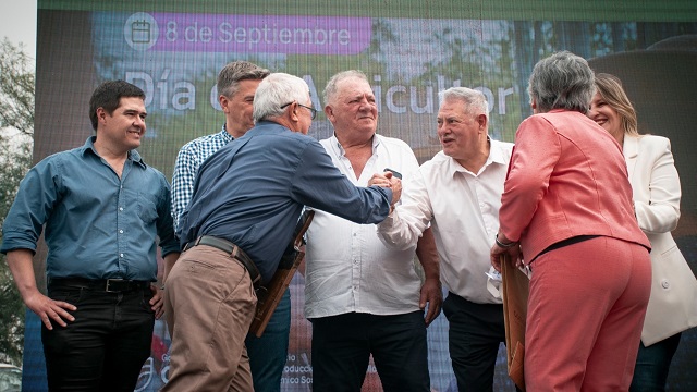 Día del Agricultor en Colonia Juan José Paso: Un Homenaje a Nuestra Gente de Campo