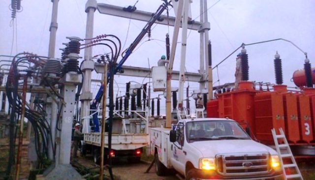 Dos colapsos regionales en alta tensión dejaron sin servicio eléctrico a gran parte del Nea  