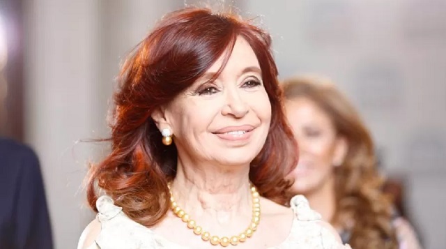 Cristina Kirchner cobra más de $4 millones por su doble pensión