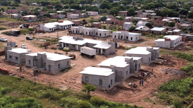 Charata: El sue&ntilde;o del techo propio avanza con 53 Viviendas en marcha