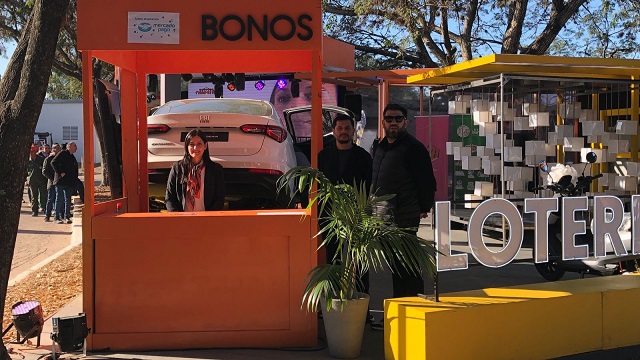 Bono Bienal, furor en el Stand de Lotería Chaqueña 