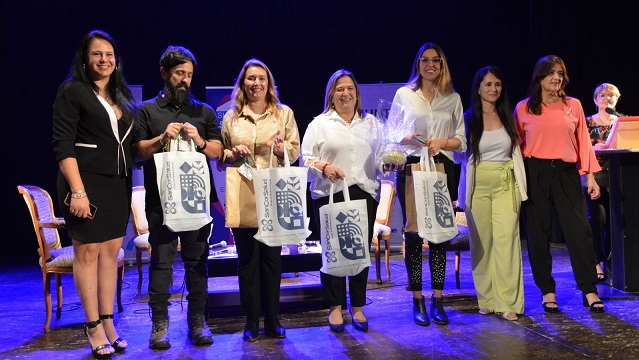 Celebración de los 15 Años de la Cámara de Mujeres Empresarias del Chaco (CAMECH) y octubre rosa