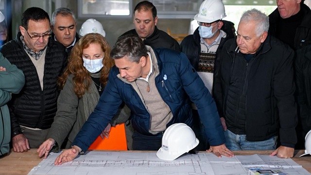Con Operativo de Salud y anuncios de Obras, Zdero llev&oacute; respuestas hist&oacute;ricas a Villa &Aacute;ngela 