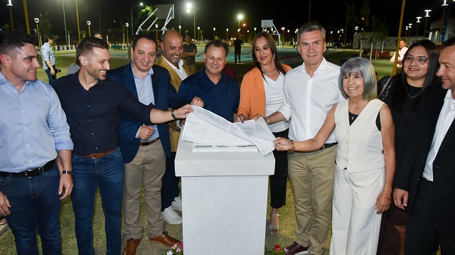 Santa Sylvina: El Gobernador Zdero acompañó el aniversario con la inauguración de múltiples obras