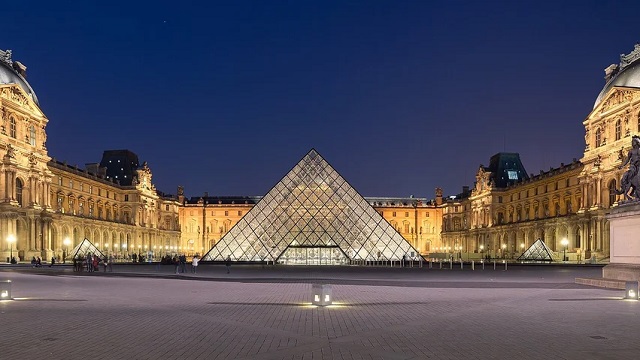Robo de película en el Louvre: increíble atraco de 7 minutos que paralizó al mundo y vació una sala histórica