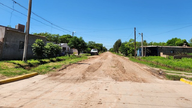 El Municipio contin&uacute;a con el perfilado de calles en el Barrio "El Pueblo Viejo"  