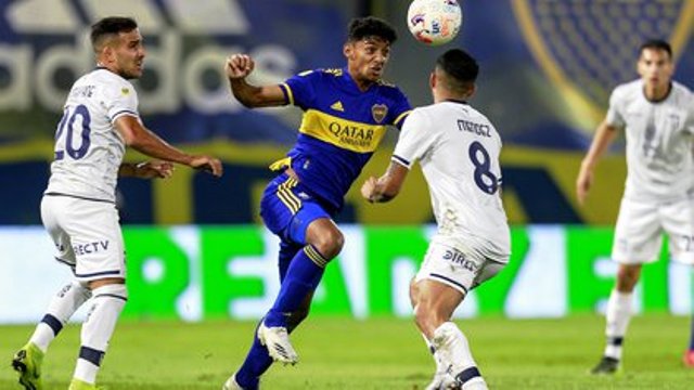 Liga Profesional: Boca sufrió un duro golpe en la Bombonera: perdió 2-1 ante Talleres