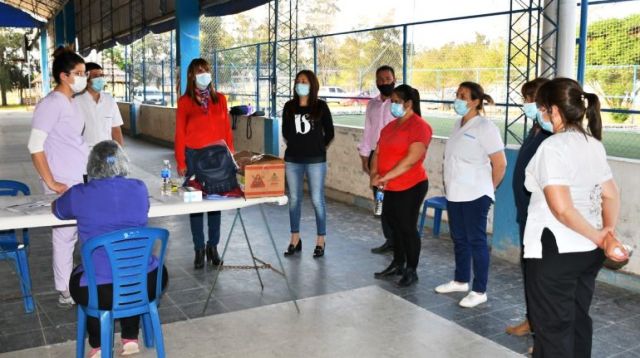 Santa Sylvina: La Ministra de Salud y La Intendente acompañaron el Operativo Ayudar y recorrieron el Hospital Local
