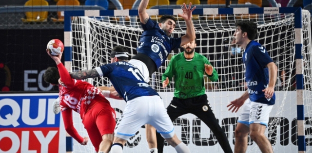 Argentina enfrenta a Qatar en busca de un histórico pase a cuartos en el Mundial de handball