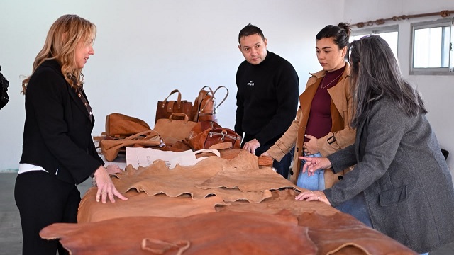 Como resultado de las misiones comerciales de Zdero: Se abren mercados internacionales para los cueros caprinos chaque&ntilde;os 