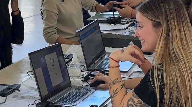 R&eacute;cord en S&aacute;enz Pe&ntilde;a: 2.000 tr&aacute;mites de DNI en solo 6 d&iacute;as 