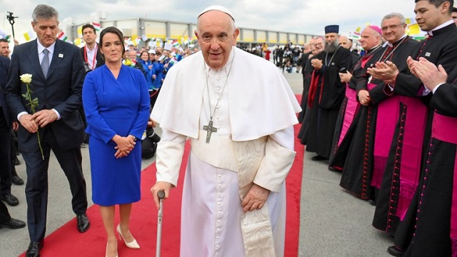 El Papa admitió que el Vaticano participa de una misión de paz en Ucrania