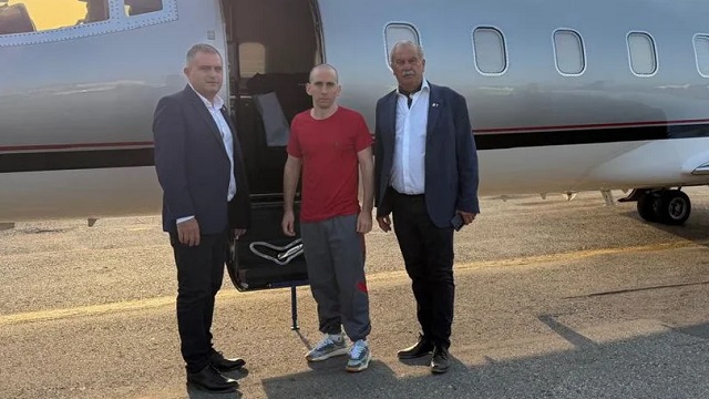 Liberaron a Nahuel Gallo y viaja de regreso a la Argentina