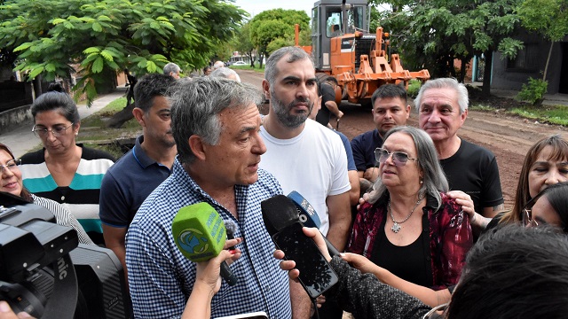 Barranqueras: El Gobierno Provincial inici&oacute; Obras de enripiado para mejorar la conectividad