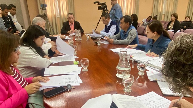Villa Ángela: El Dr. Guillermo Buyatti analizó la sesión ordinaria del Concejo Municipal