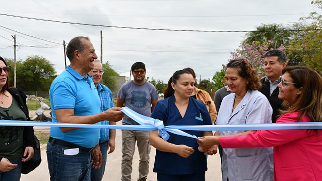 Villa Ángela inauguró tres nuevas cuadras de pavimento sobre calle Tucumán
