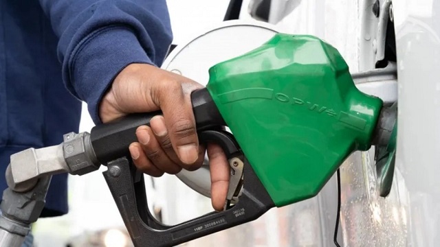 Los precios de los combustibles suben 2,75% desde la medianoche