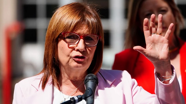 Patricia Bullrich presentó su renuncia al Ministerio de Seguridad