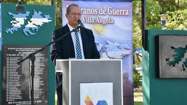 Villa &Aacute;ngela conmemor&oacute; el 2 de Abril con un emotivo Acto en la plaza General San Mart&iacute;n 