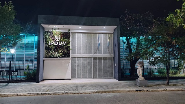 El IPDUV se ilumina de azul para concientizar sobre Autismo 