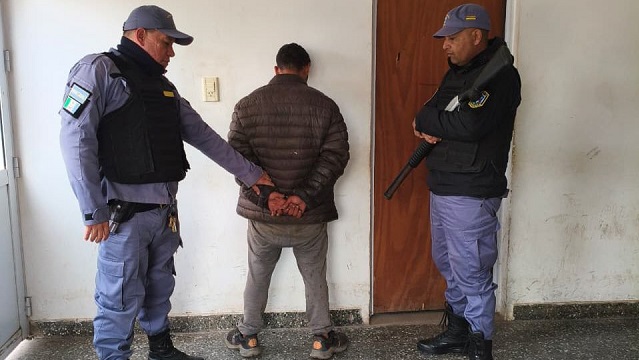Villa &Aacute;ngela: Detienen a un hombre con pedido de captura del Juzgado de Faltas