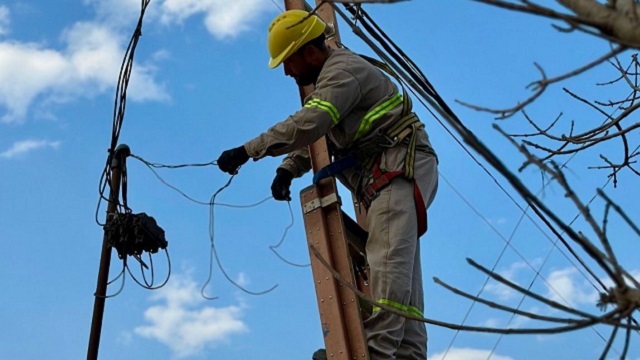 GRAN RESISTENCIA: SECHEEP INTENSIFICA OPERATIVOS PARA ELIMINAR CONEXIONES IRREGULARES