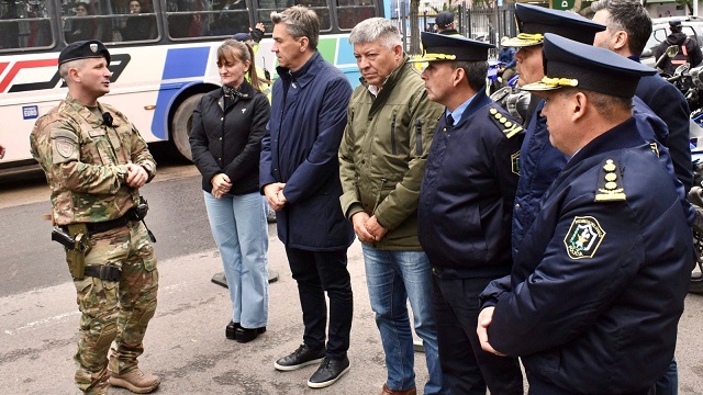 PLAN PROVINCIAL DE SEGURIDAD: SE PRESENTÓ LA NUEVA DIVISIÓN “PATRULLA FLUVIAL” DE LA POLICÍA DEL CHACO