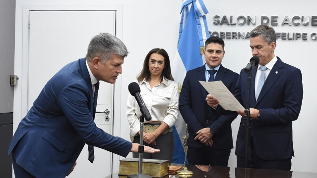 CASA DE GOBIERNO: ASUMI&Oacute; FEDERICO VALD&Eacute;S COMO ASESOR GENERAL DE GOBIERNO