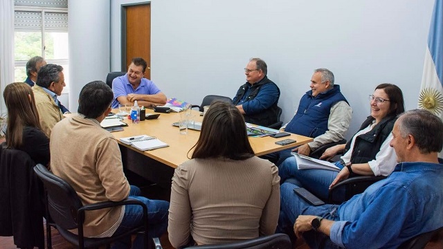 Rumbo a la Expo Alfalfa del norte: Villa &Aacute;ngela ser&aacute; Sede del mayor encuentro de la cadena forrajera del NEA