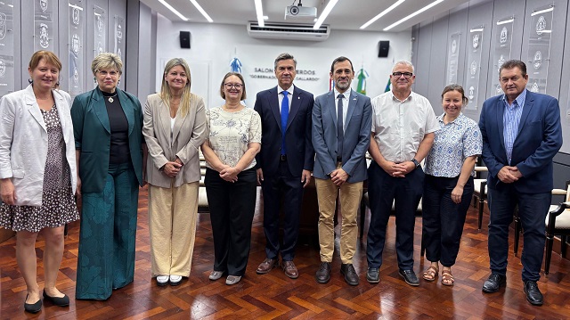 EL GOBIERNO DEL CHACO AVANZA EN UN ACUERDO DE INTERCAMBIO EDUCATIVO CON FRANCIA