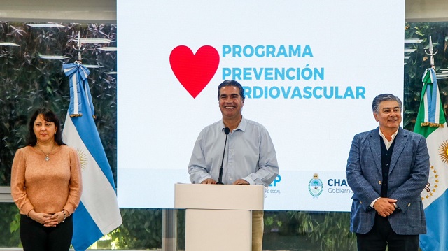 Capitanich presentó el programa de prevención cardiovascular para afiliados y afiliadas del INSSSEP