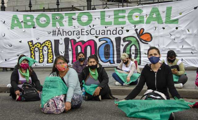 Chaco se suma a la vigilia nacional durante el debate por la legalización del aborto