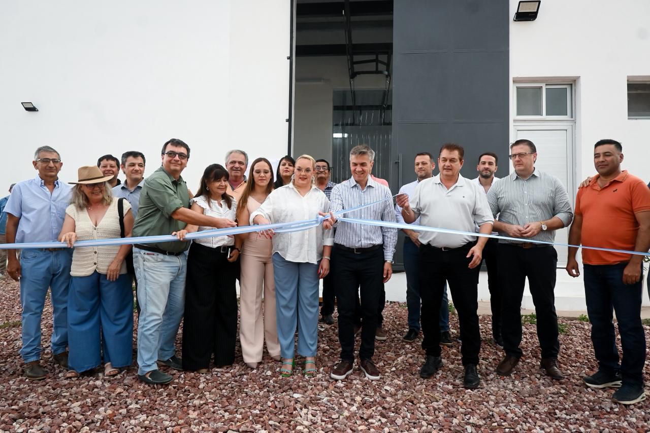 DÍA HISTÓRICO PARA EL DEPARTAMENTO BROWN: SE INAUGURÓ EL MODERNO FRIGORÍFICO MUNICIPAL DE PAMPA DEL INFIERNO