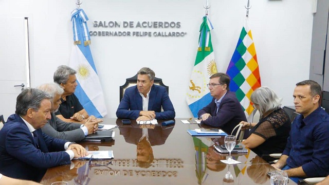 Provincia y Nación coordinan la exportación de carbón desde Chaco 