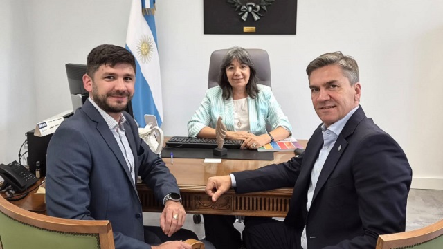 ZDERO RECONOCI&Oacute; EL ACOMPA&Ntilde;AMIENTO DEL CONSULADO ARGENTINO EN BARCELONA DURANTE LA MISI&Oacute;N DEL CHACO