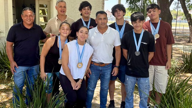 EL INSTITUTO DEL DEPORTE CHAQUE&Ntilde;O RECIBI&Oacute; A LOS CAMPEONES NACIONALES 2025 DE LEVANTAMIENTO DE PESAS