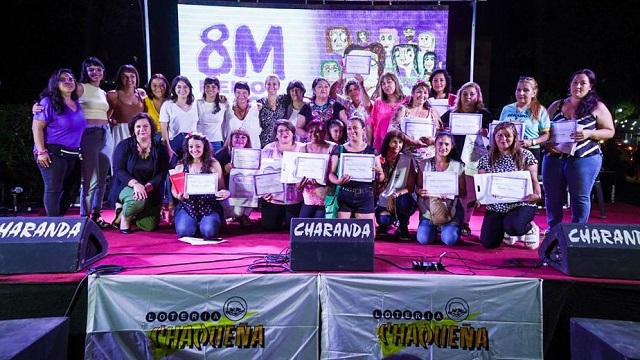Festival Popular 8M “Democracia para la igualdad”: Entregaron reconocimientos a la Mujer del Año y a la ONG destacada de 2023