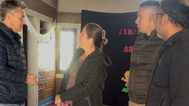ESTE S&Aacute;BADO: ZDERO ESTUVO EN EL JARD&Iacute;N N&deg;43 TRAS EL INCENDIO Y GARANTIZ&Oacute; LAS REFACCIONES INTEGRALES
