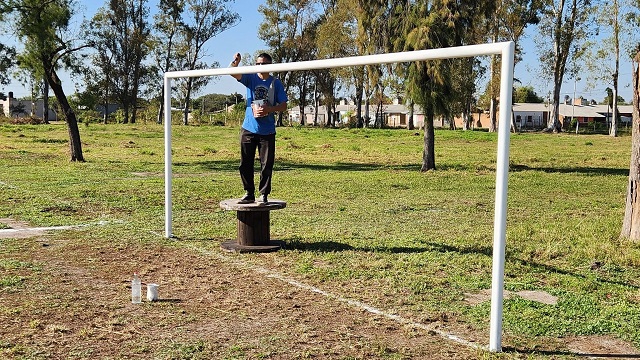 Mantenimiento en el Camping Municipal de Villa &Aacute;ngela