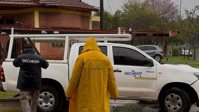 TRABAJOS DE SECHEEP TRAS EL TEMPORAL DEL LUNES EN EL ÁREA METROPOLITANA