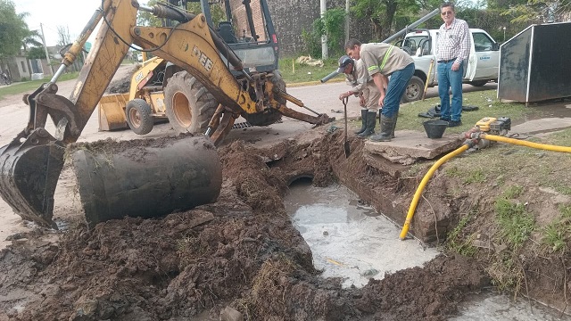SAMEEP avanza con reparaciones i ampliaciones de redes en Villa &Aacute;ngela, Charata y Santa Sylvina 