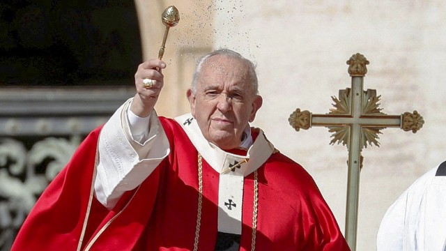 El Papa pidió en Ucrania una "tregua de Pascua para lograr la paz a través de verdaderas negociaciones"